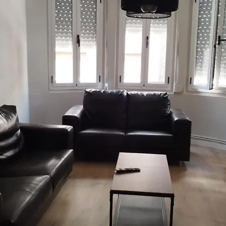 아파트 Tercero Antolin Yellowdoor *
