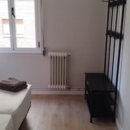 아파트 Tercero Antolin Yellowdoor 폰페라다